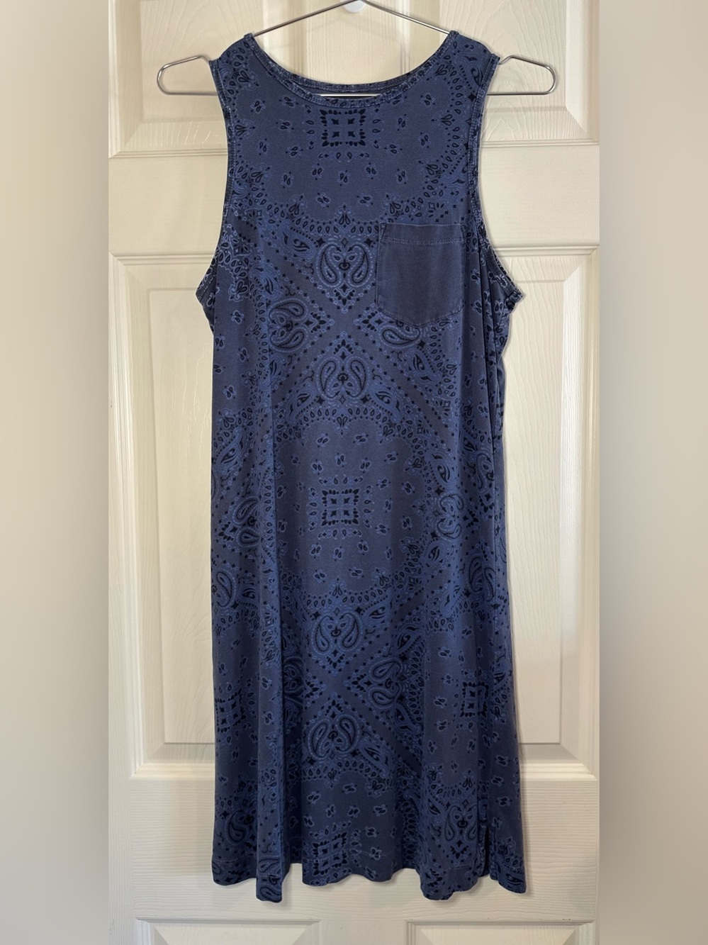 Natural Reflections Dusty Blue Bandana-Print Sleeveless Midi Dress